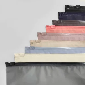 Black CPE Frosted Color Resealable Zipper Bag with Gravure Printing for Garment Packaging and Private Supplies
