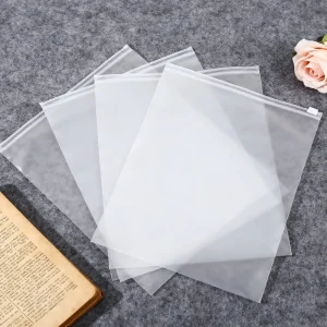 Clear Waterproof PE Plastic Zipper Bags for Garment Custom Logo Translucent Matte Frosted Poly Zip Lock Socks Clothing T Shirt