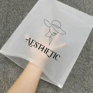 Clothes Packaging Bags Supplier Custom Printed Logo CPE Plastic Clothes Zipper Bag Garment Storage Apparel T Shirt Packaging Bag