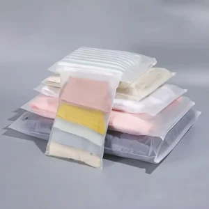 Clothes Packaging Zipper Bags Frosted Matte Waterproof Plastic Zipper Bag for Clothing