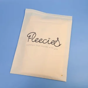 Clothing Packaging Self Adhesive Bag Custom Printed Plastic Garment Bag CPE Apparel Poly Bag for T shirt Pants Hoodie Packaging