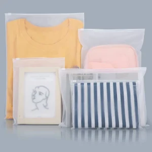 Custom Frosted PE Zipper Bag for Clothing Packaging Plastic Ziplock Bag for T shirt Pants Gift Garment Storage