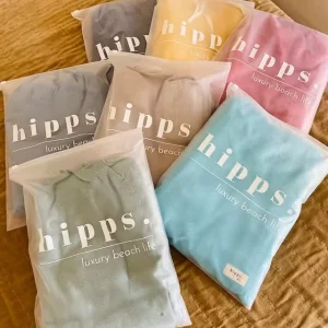 Custom Frosted Plastic Bag Packaging for Clothes T Shirt Zip Lock Bags Eco Friendly Zipper Clothing Bag Garment