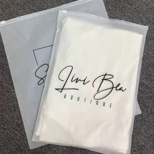 Custom Logo Luxury Clothing Bags Transparent Poly Zip Lock Packaging PE Material for Clothes Zipper Bags Plastic Bags Packing
