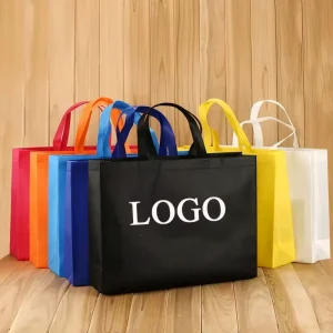 Customized High quality Foldable Reusable Fabric Packaging Handle Environmentally Friendly Tote Bag Non woven Bag