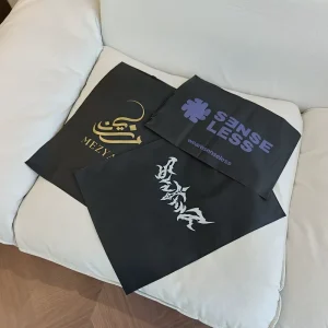 Customized Screen Printed Durable Clothes Packaging Slider Ziplock Bags Self Seal Plastic Zipper Bags for Clothing Shoes