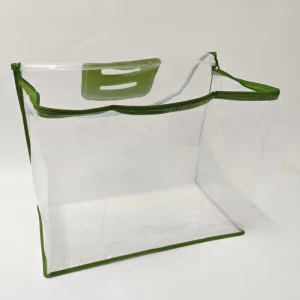 Customized Transparent PE Home Textile Quilt Bag with Handle Waterproof and Durable Comforter Packaging Bag for Clothing Use