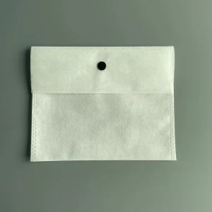Eco Friendly Customized White Nonwoven Garment Dress Wallet Storage Envelop Bag Plastic Button for Packaging