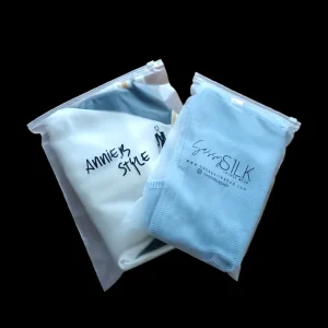 Eco Friendly Recyclable Frosted Resealable Zipper PE Packaging Bags for Clothing Socks Shoes & Fur with Custom Logo