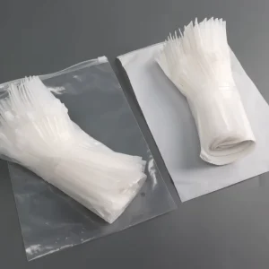 Eco Friendly Transparent Zipper Bags Plastic Packaging Bags Clothes Packaging Frosted PE Plastic Ziplock Bags