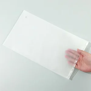 Hot Selling Waterproof Eco Friendly Zipper Lock Poly Translucent Packaging Bag For Clothes