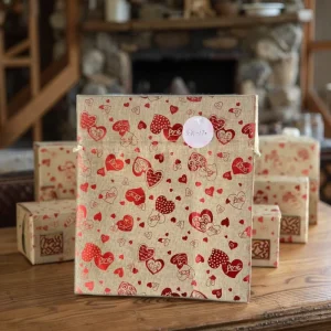 Linen Candy Drawstring Gift Bag Versatile Textile Packaging for Various Occasions