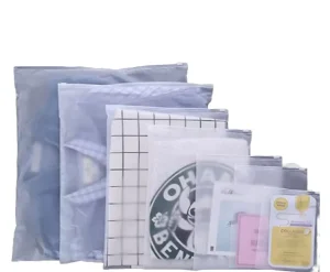 Manufacture Factory Matte PVC PE Plastic Textile Packaging Bag with Zipper Top for Socks Shoes Fur