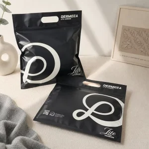 Manufacturer OPP VMPET PE T Shirt Bag Printed Plastic Handle Reusable Dustproof Zipper Laminated for Clothing Socks Customizable