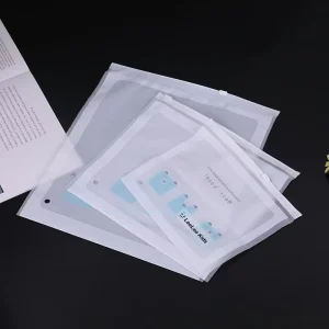 Matte Plastic Ziplock Garment Packaging Bag with Screen Printing Antistatic Self-Seal Lock Waterproof for Socks & Shoes