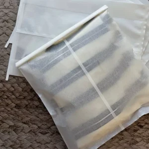 Moisture Proof Custom White Cotton Paper Bag Eco Friendly with Logo Printing Luxury Garment Clothing Packaging