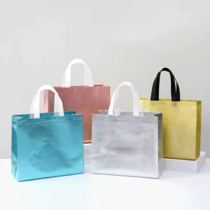 No MOQ Metallic Laminated pp Non Woven Shopping Bag Gold Non Woven Dress Packaging Tote Bag Advertising Bag