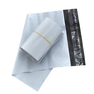 PE Waterproof Self Seal Mailing Bags for E commerce Shipping Customizable Color & Logo for Clothing Shoes & Fur Packaging