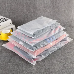 Plastic Packaging Clothes Bags Clothes Custom Clothes Bags PE Packaging Slide clear Custom Zipper Bag