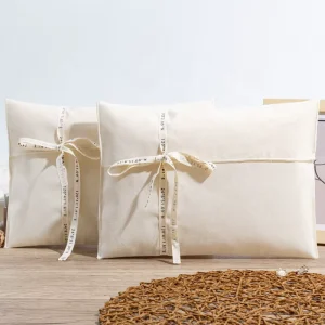 Recyclable Cotton Bag with Custom Logo Flap Clothing Packaging for Shoes Dust Bag Customizable Logo
