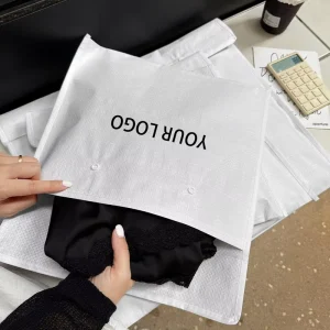 Snap Closure Waterproof Dustproof Laminated Woven Envelope Bag for Clothing Garment Trousers Storage Packaging