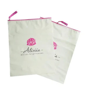 CPE Frosted Zipper Bag 0.16 mm Eco-Friendly Custom Logo Plastic Packaging for Clothing T-Shirts Underwear Fur Dress