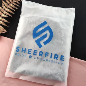 Custom Apparel Packing PE Ziplock Bags Clothing Plastic Zipper Bags With Logo