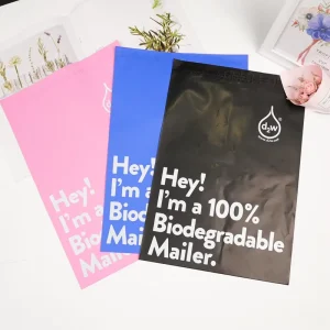 Custom Large Poly Mailer Bag for Clothing Shipping Personalized Parcel Bag with Logo Durable Packaging for Apparel