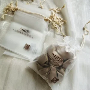 Custom Logo Frosted Drawstring Gift Bags with Logo Waterproof Drawstring Packaging Bag