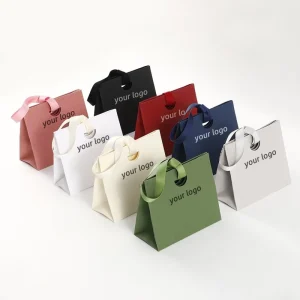 Custom Logo Printed Luxury Eco-Friendly High End White Paper Jewelry Clothing Packaging Gift Shopping Bag
