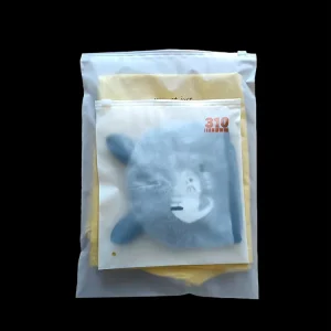Custom Logo Recyclable Apparel Zipper Bags Dust Proof Water Resistant PE Material Custom Size Packaging for Clothes Socks