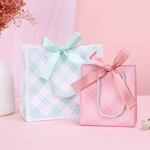 Custom Logo Size Elegant Color Packaging Paper Kit Bag Reusable Printing Patterns Logos Packaging Bag with Handle
