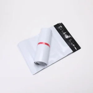 Custom Logo White Poly Mailers Waterproof Self Adhesive Courier Shipping Bags for E commerce Clothing Packaging Electronics
