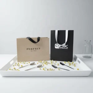 Custom Luxury Clothing Retail Packing Bag White Gift Bag Bolsas Shopping Packaging Paper Bags With Handles for Clothes