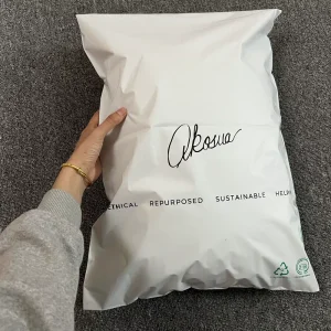 Custom Poly Mailers Apparel Polymailers PE White Plastic Courier Polybag Mailing Bags for Clothing