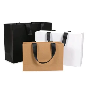 Custom Printed Kraft Paper Shopping Gift Bags Handbags Eco-Friendly Recyclable Packaging Garment Bag Cosmetics Bags