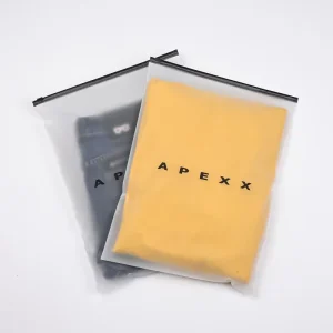Custom Resealable Poly Frosted Plastic Bag Polybags With Logo Printing Clothing T Shirt Packaging Plastic Zipper Bag
