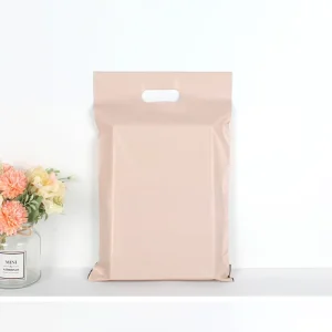 Custom Self Adhesive Mailing Bag with Handle Waterproof Printed Shipping Bag for E-commerce Apparel