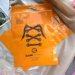 Customized Biodegradable Frosted Sealing Zipper Lock Bag Packaging Bags for Shirt Hoodies Pants With logo Plastic Bags
