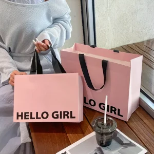 Customized Packaging Bag with Your logo Matte Gift Bags for Clothing Wedding jewelry cosmetic Eco Friendly Paper Bag