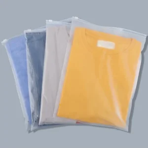 Factory Directly Ziplock PE T Shirt Bag Garment Zipper Bags With Logo Custom Clothing Transparent Frosted Plastic Zipper Bag