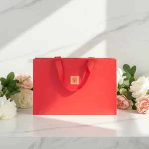 Handmade Art Paper Shopping Bags with Embossing Eco Friendly Luxury Packaging for Bedding Umbrella & Pillow