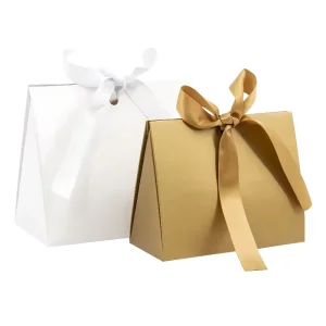 Handmade White Paperboard Gift Bag with Custom Logo Small Featuring Ribbon and Magnetic Closure for Paper Gifts