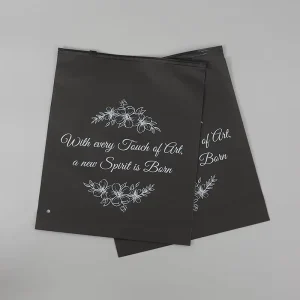 Low MOQ Custom Plastic Zipper Bags Custom Ziplock Frosted Clothing Bags for Small Business Apparel Packing