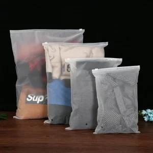 Low MOQ Resealable Poly Zip Lock Plastic Bag T Shirt Apparel Dress Hoodie Zipper Packaging Plastic Bags Packaging