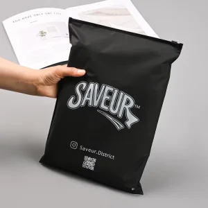Printed Logo Resealable Poly Pe Clothing T Shirts Bag Custom Frosted Zipper Plastic Packaging Zip Lock Bag for Clothes
