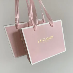 Printing Custom Luxury White Paper Bag with Gold Foil Logo for Shopping Gift Clothing Garment Dress Packaging Bag with Handle