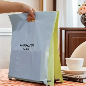 Recyclable Custom LDPE Logo Printing Die Cut Clothes Pack Plastic Gift Bags with Handle Shopping Bag