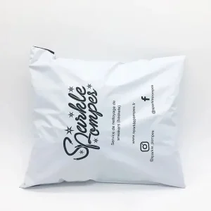 Stock 100pcs Durable Poly Mailers Low MOQ Waterproof Clothing Shipping Bags for E commerce Fast Delivery Postal Bags for Apparel