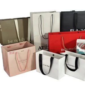 定制化妆品精美礼品袋 带徽标购物袋 硬纸袋 圣诞定制